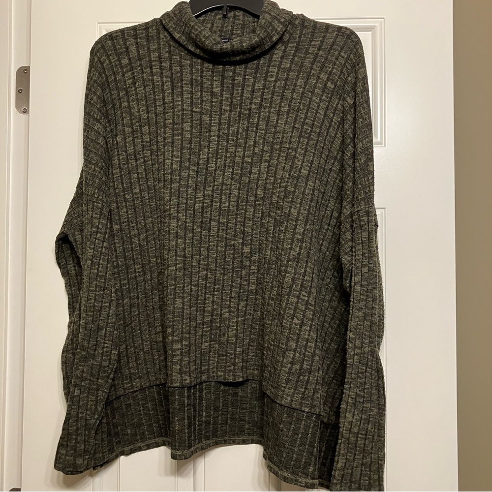 American Eagle Outfitters Olive Green Ribbed Turtleneck High/Low Sweater Sz XL